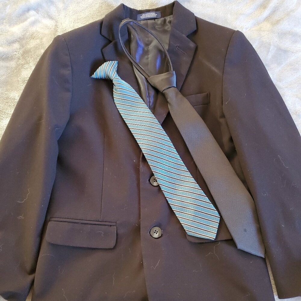 IZOD Boys Black Blazer Jacket + 2 Ties | Size 10